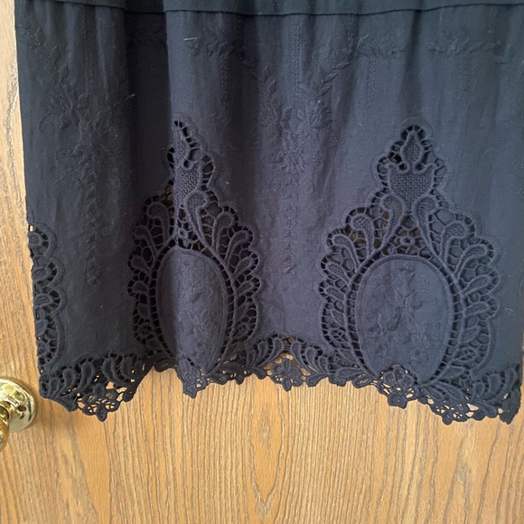 LOGO Black Sleeveless tunic - Picture 2 of 3